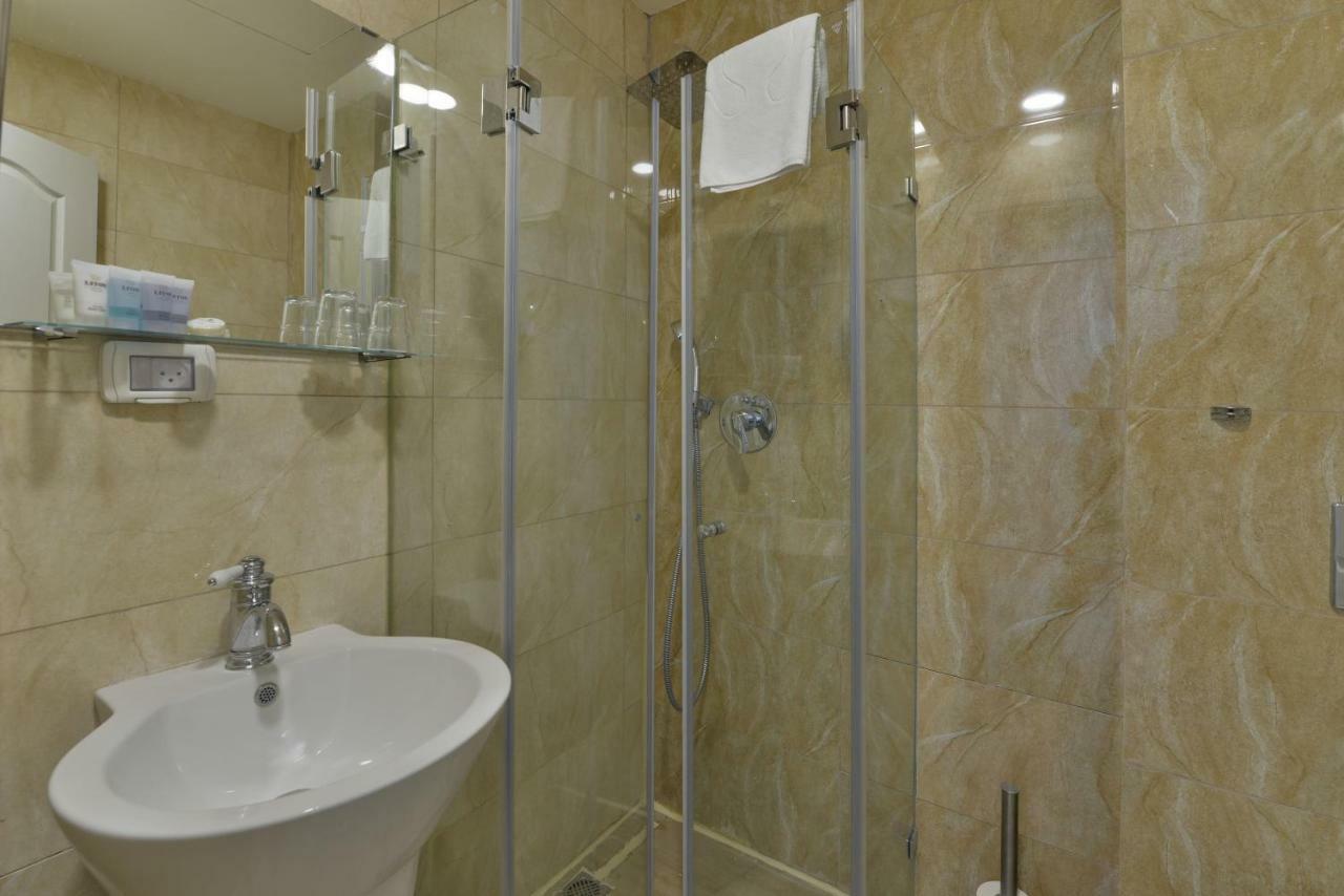 Litov Hotel - A Religious Boutique Hotel Jerusalem Room photo